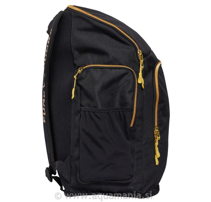 NAHRBTNIK SPACE CASE BLACK ATTACK